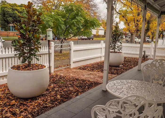 Central Bendigo Cottage Charm